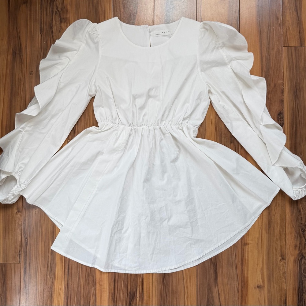 ELIRE White Ruffle Sleeve Peplum Top